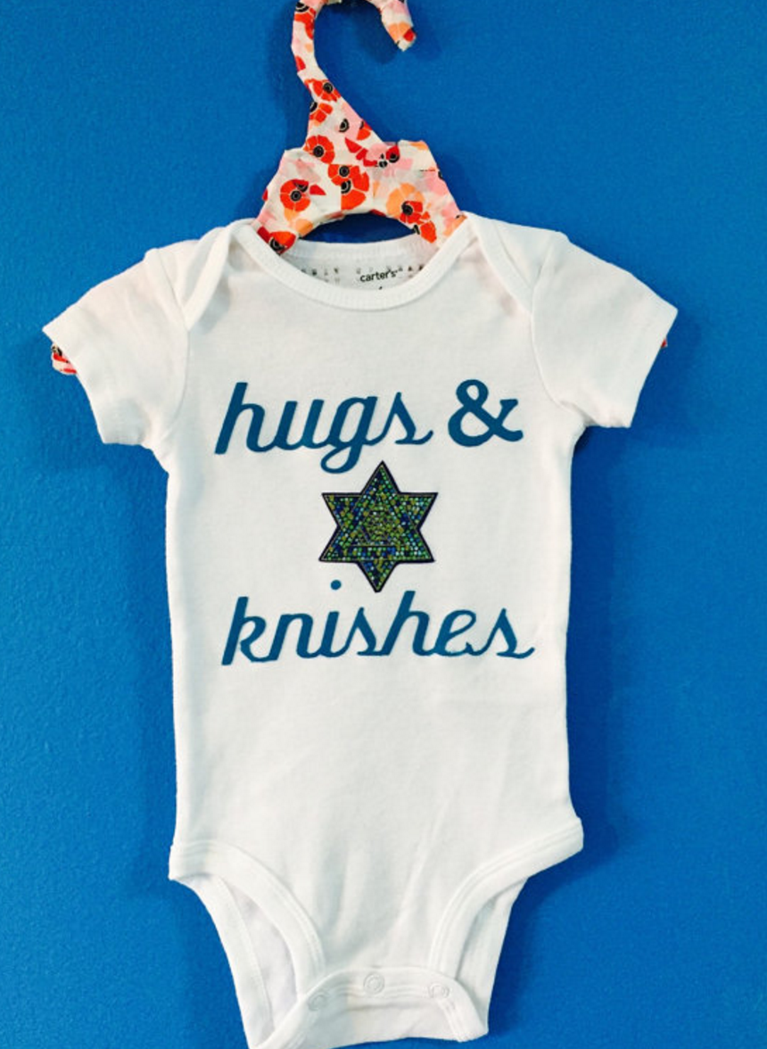 https://www.etsy.com/listing/225419567/hugs-and-knithes-bodysuit-profect-for？GA_order=most_relevant&GA_search_type=all&GA_view_type=gallery&GA_search_query=jewish%20onesies&ref=sr_gallery_4