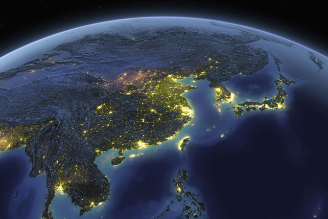 用夜光从太空看地球的详细视图